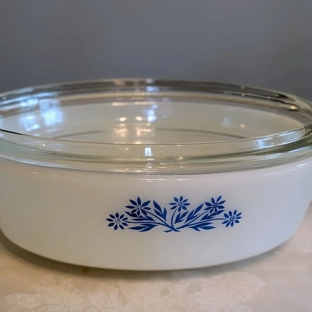VTG Anchor Hocking Fire King Casserole Dish w/ Lid #433 Blue Flower